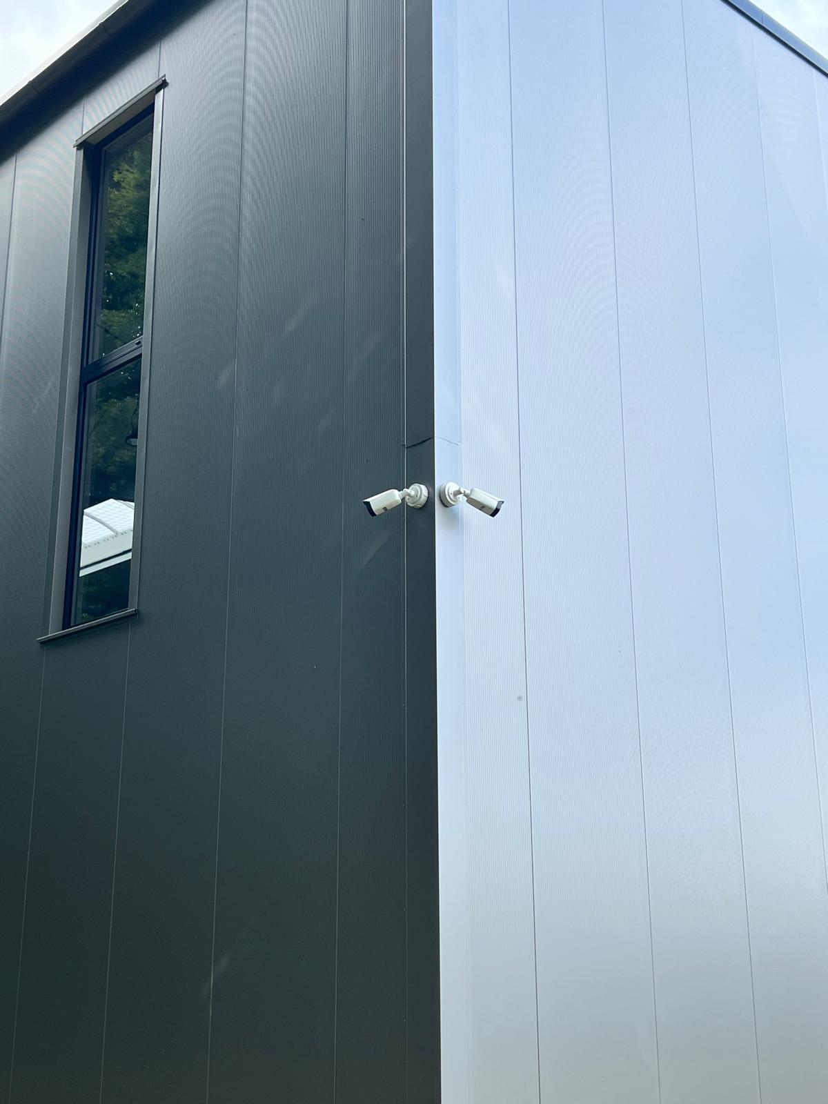 Defendex Kameras an Gebäude